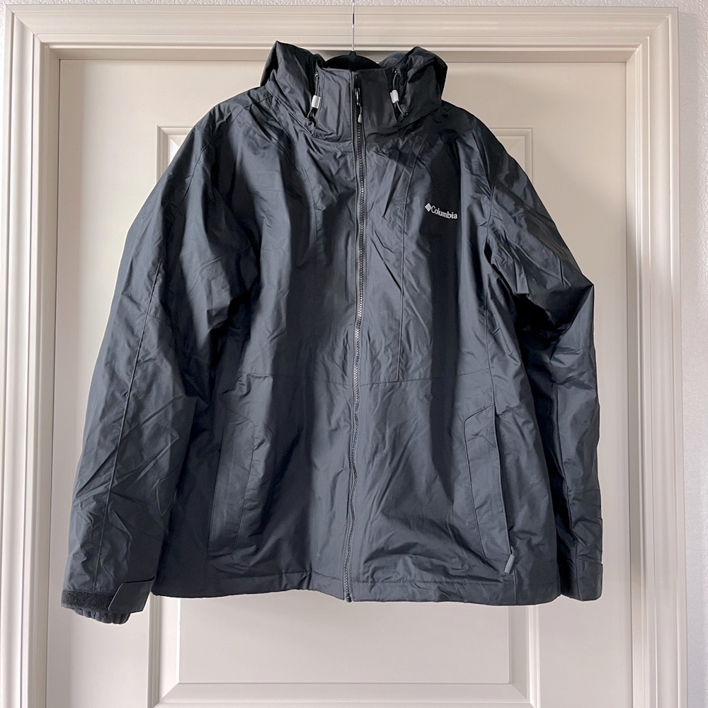 Columbia Black Hooded Rain Jacket